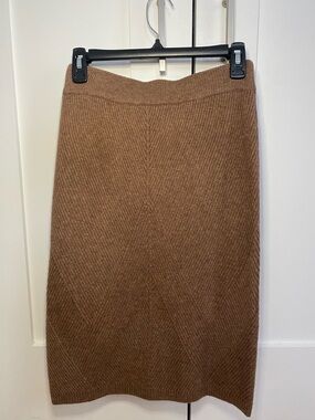 Knit Chevron Midi Skirt in Brown